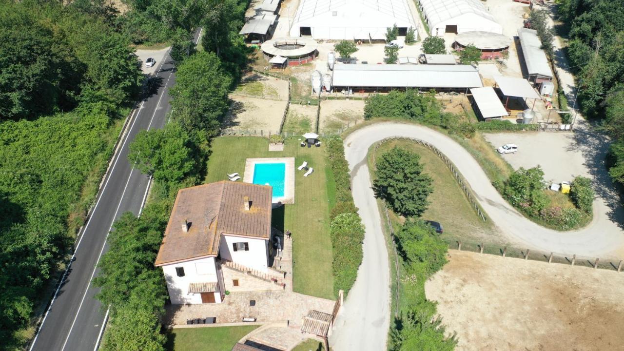 Country House Western Club Sant'Omero Exterior foto