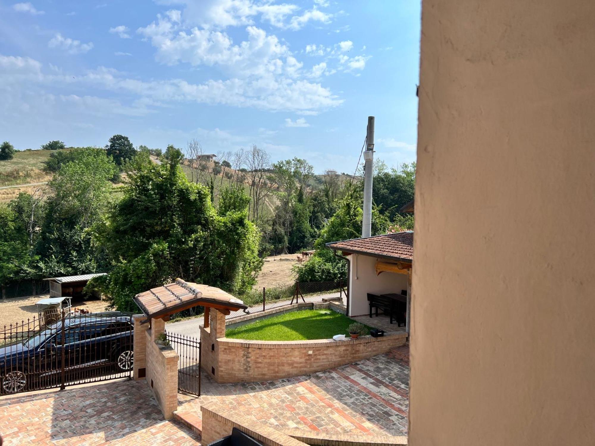 Country House Western Club Sant'Omero Exterior foto